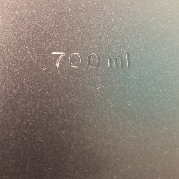 Tupperware cool stackable large containers - Picture 6 of 6